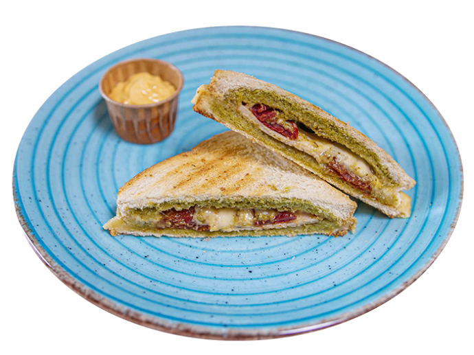 TOSTI KIP PESTO